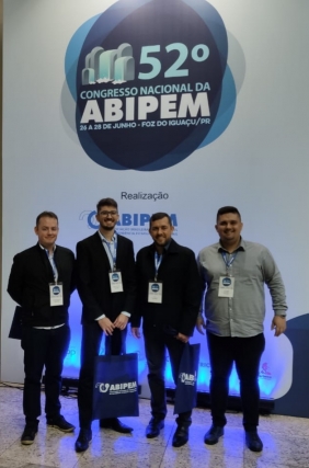 Comitiva do BCPrevi participa do 52º Congresso Nacional em Foz do Iguaçú