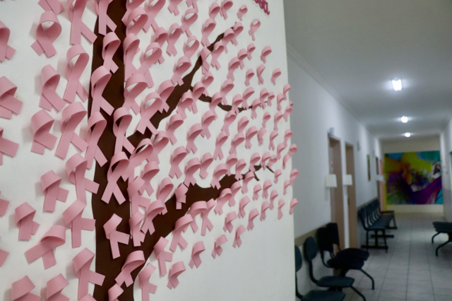 Saúde de Balneário Camboriú faz ação alusiva ao Outubro Rosa