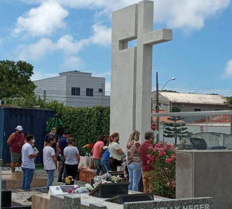 Cemitério Municipal de Balneário Camboriú está preparado para Dia de Finados