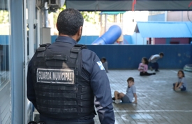 Vigilância armada começa a atuar nesta quarta nas unidades escolares